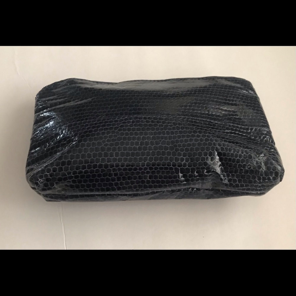 New Jim Thompson Small Clutch Dark Blue Snakeskin - Picture 3 of 16